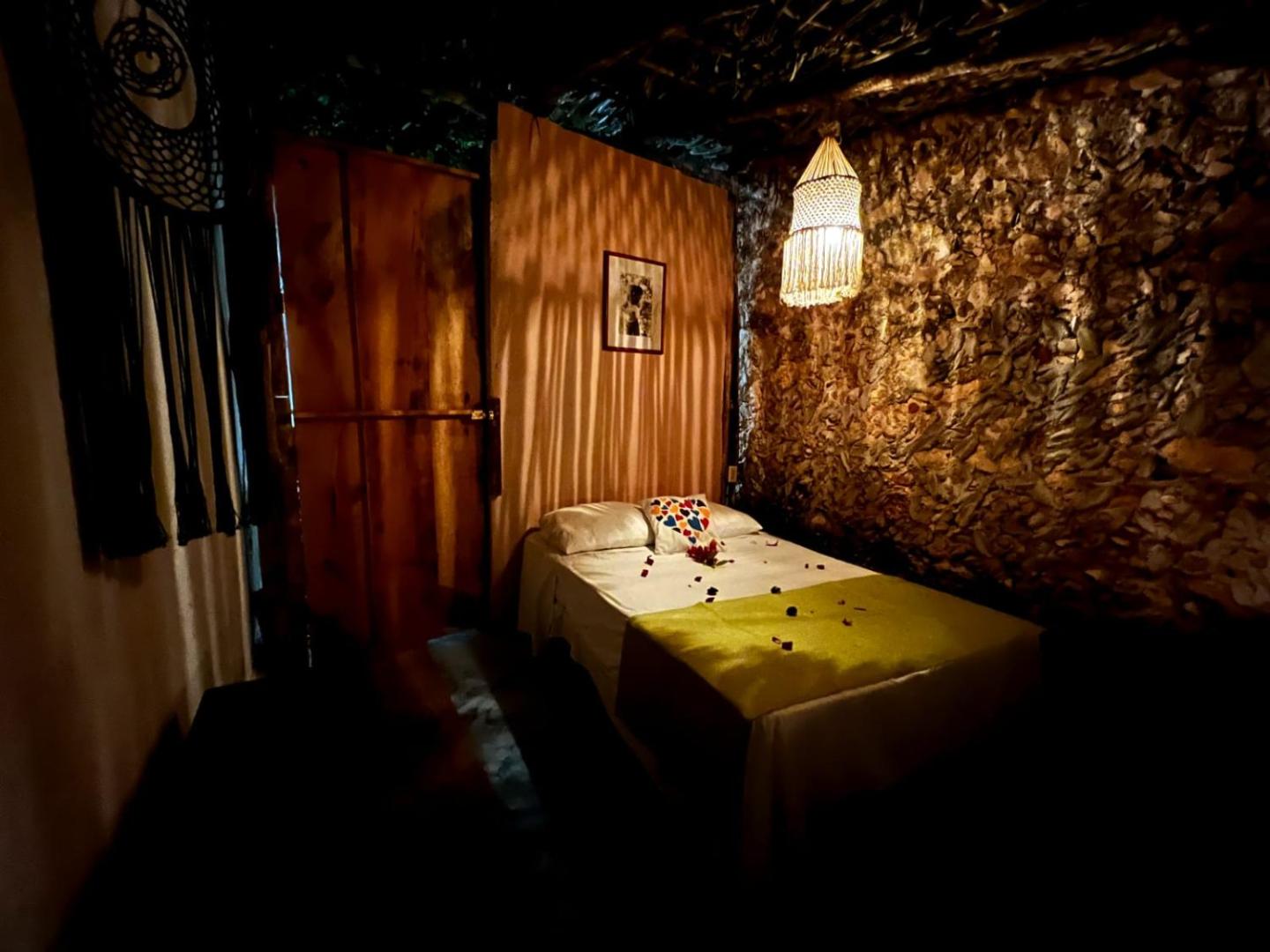 Hostal Guacamayas