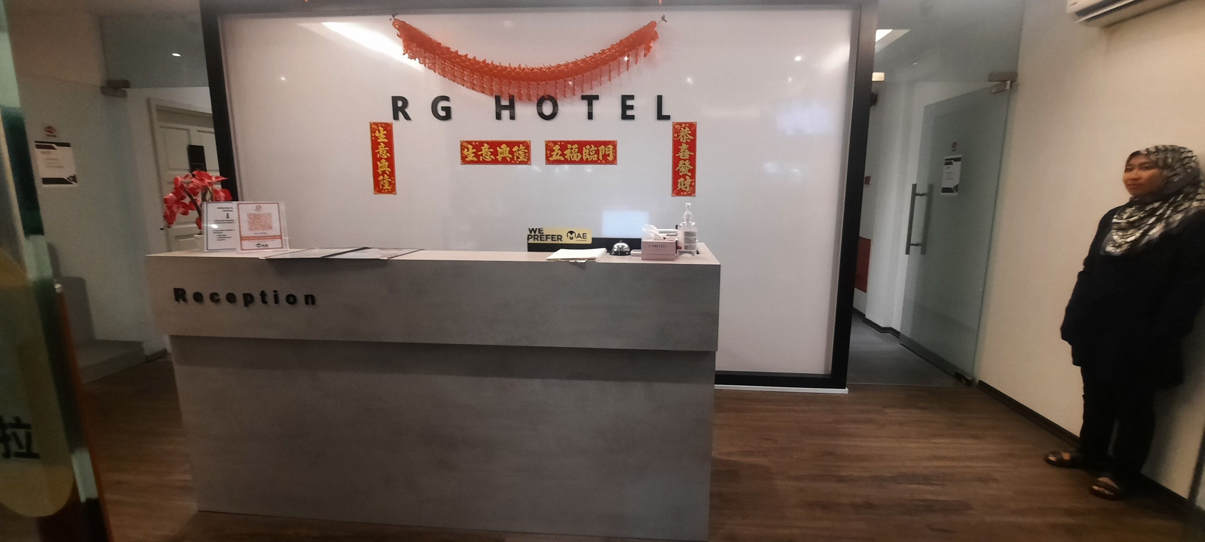 Rg Hotel by OYO