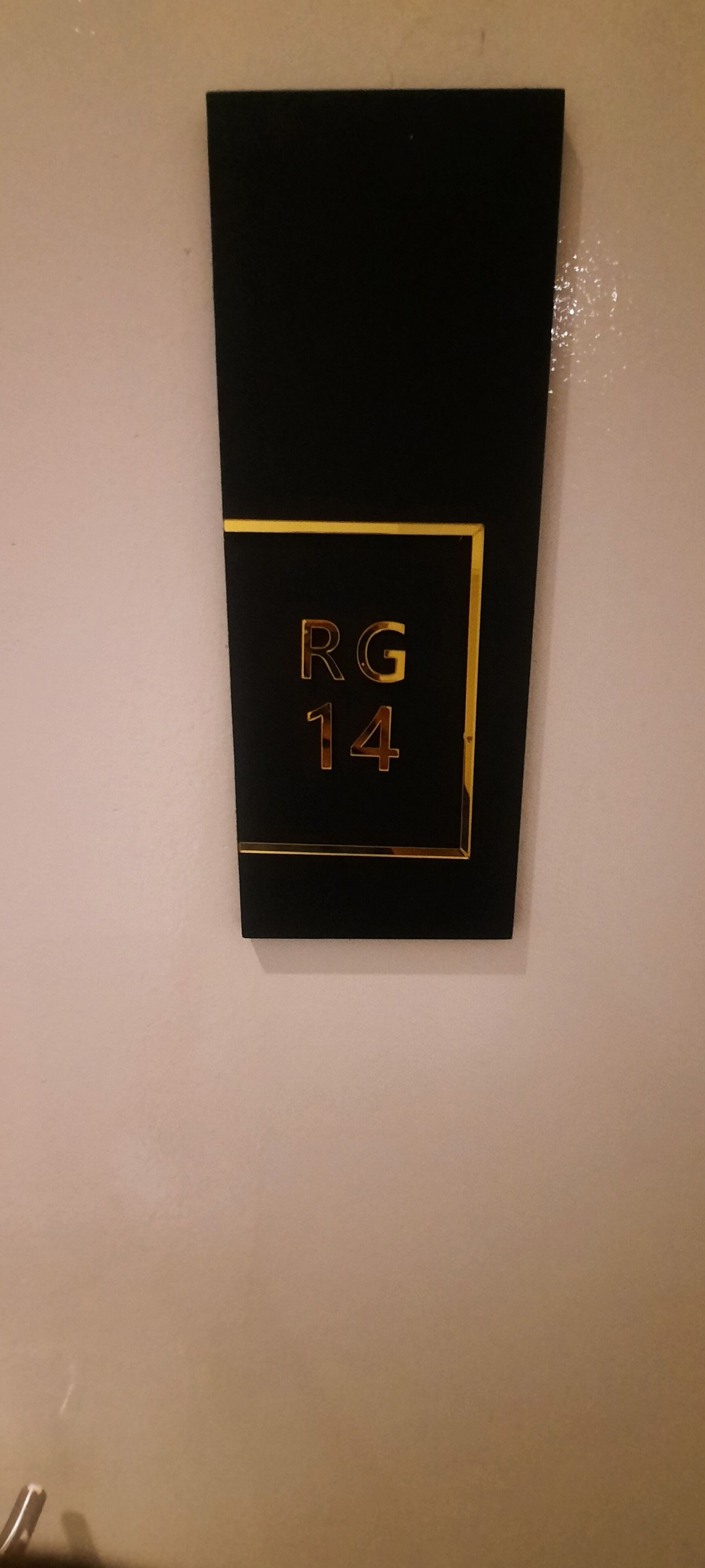 Rg Hotel by OYO