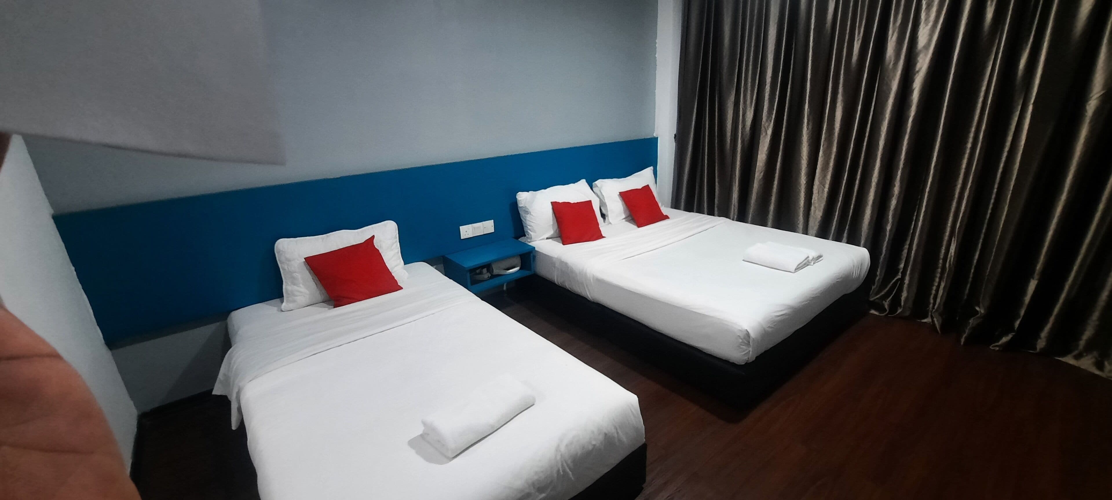 Rg Hotel by OYO