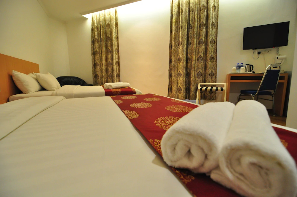 1 Million Hotel