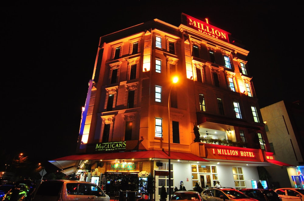 1 Million Hotel