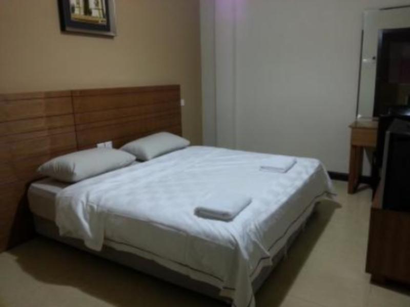 Bed N Bed Budget Inn