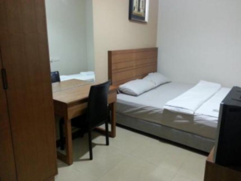 Bed N Bed Budget Inn