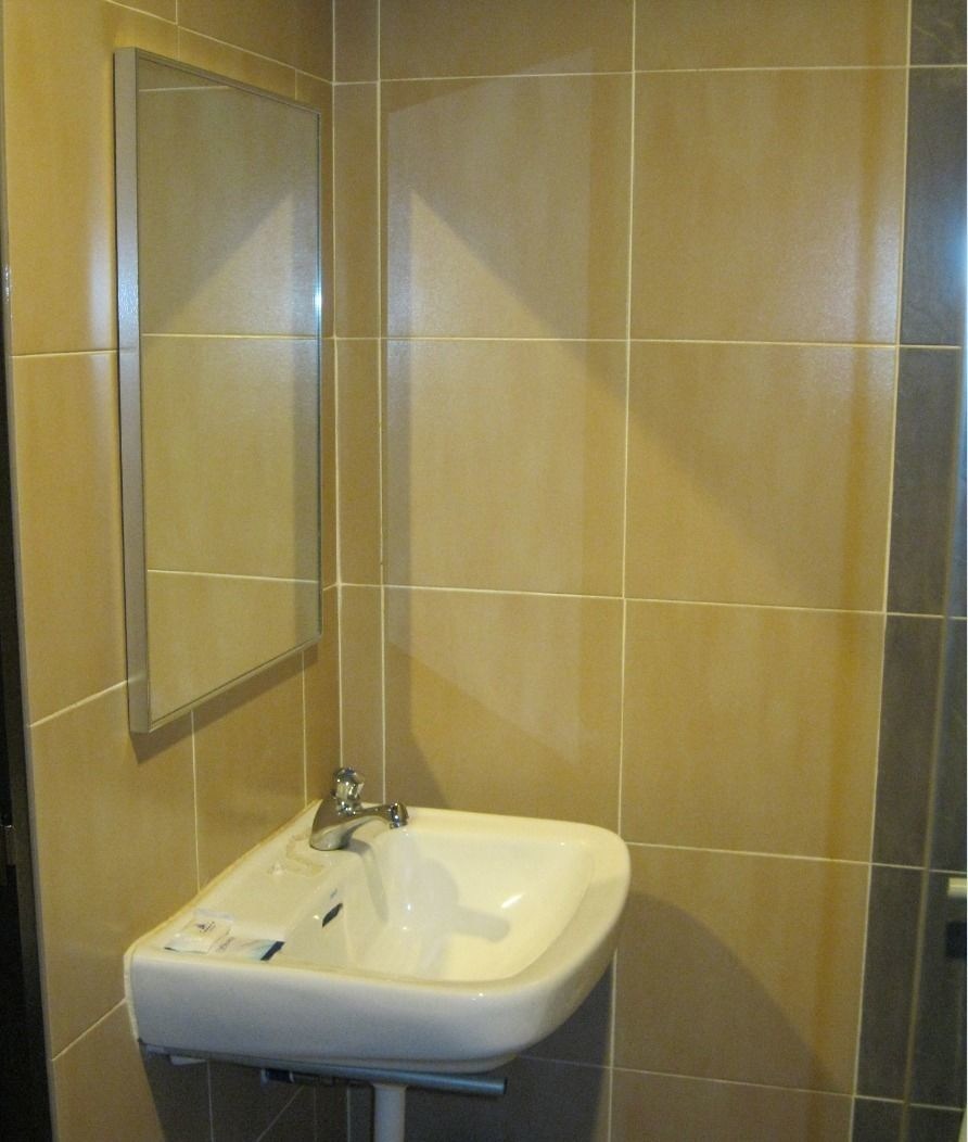 CIQ Hotel