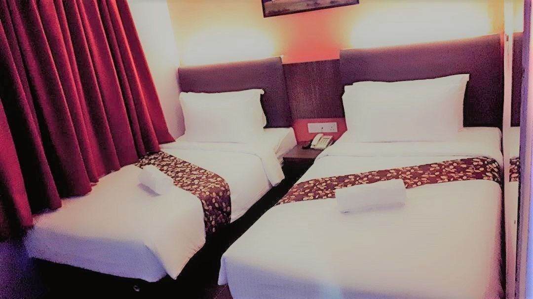 CIQ Hotel