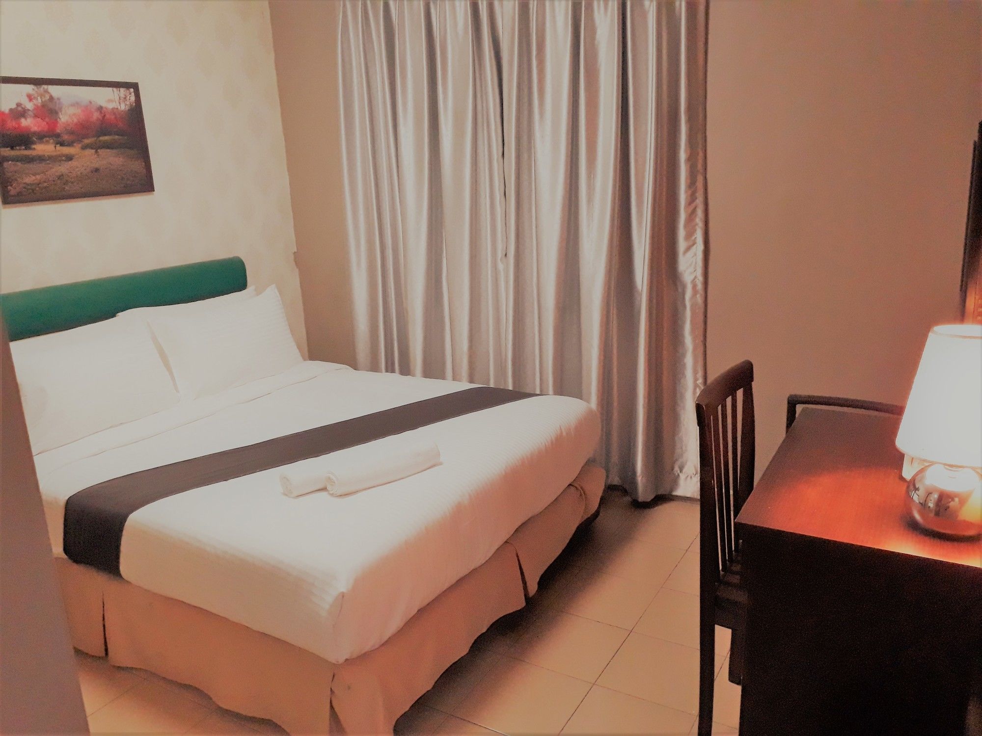 CIQ Hotel