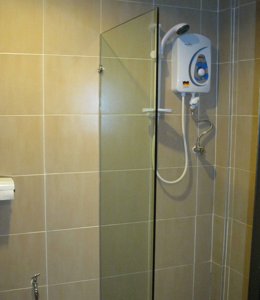 CIQ Hotel
