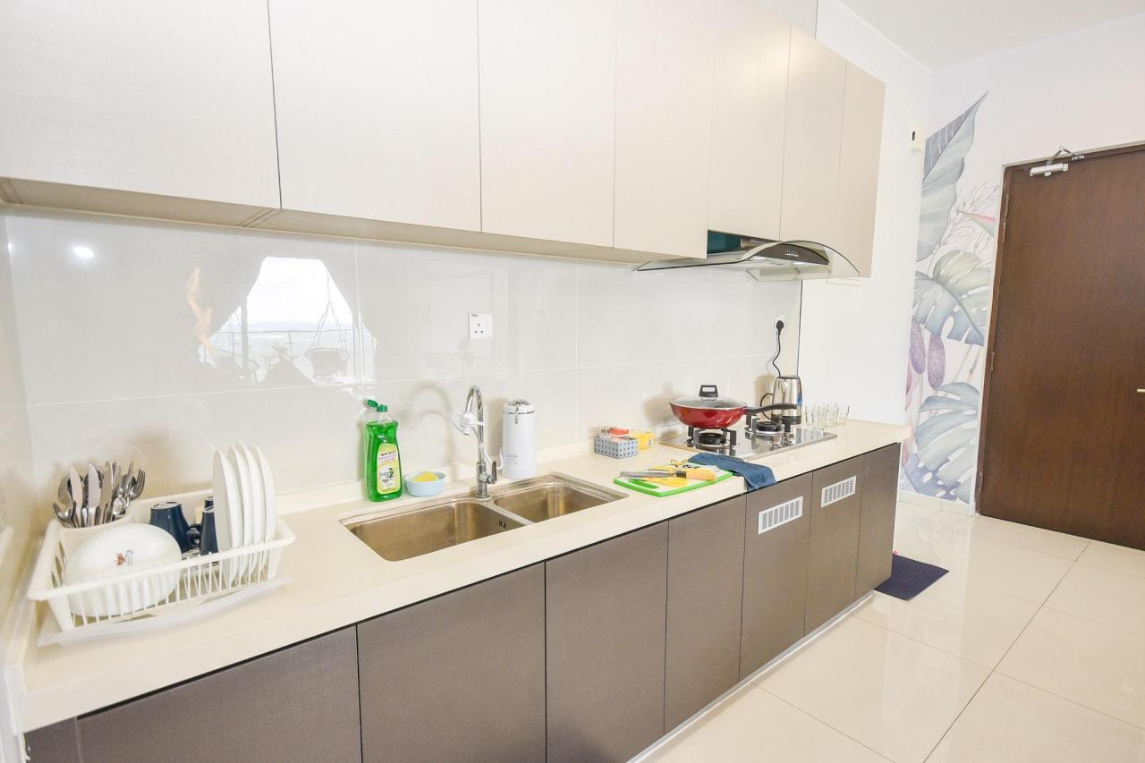 Country Garden Danga Bay by Nest Home