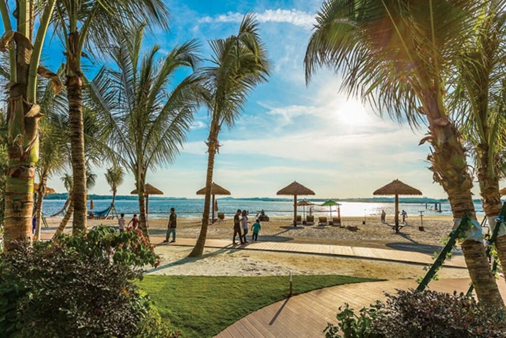 Country Garden Danga Bay By Tranquilo