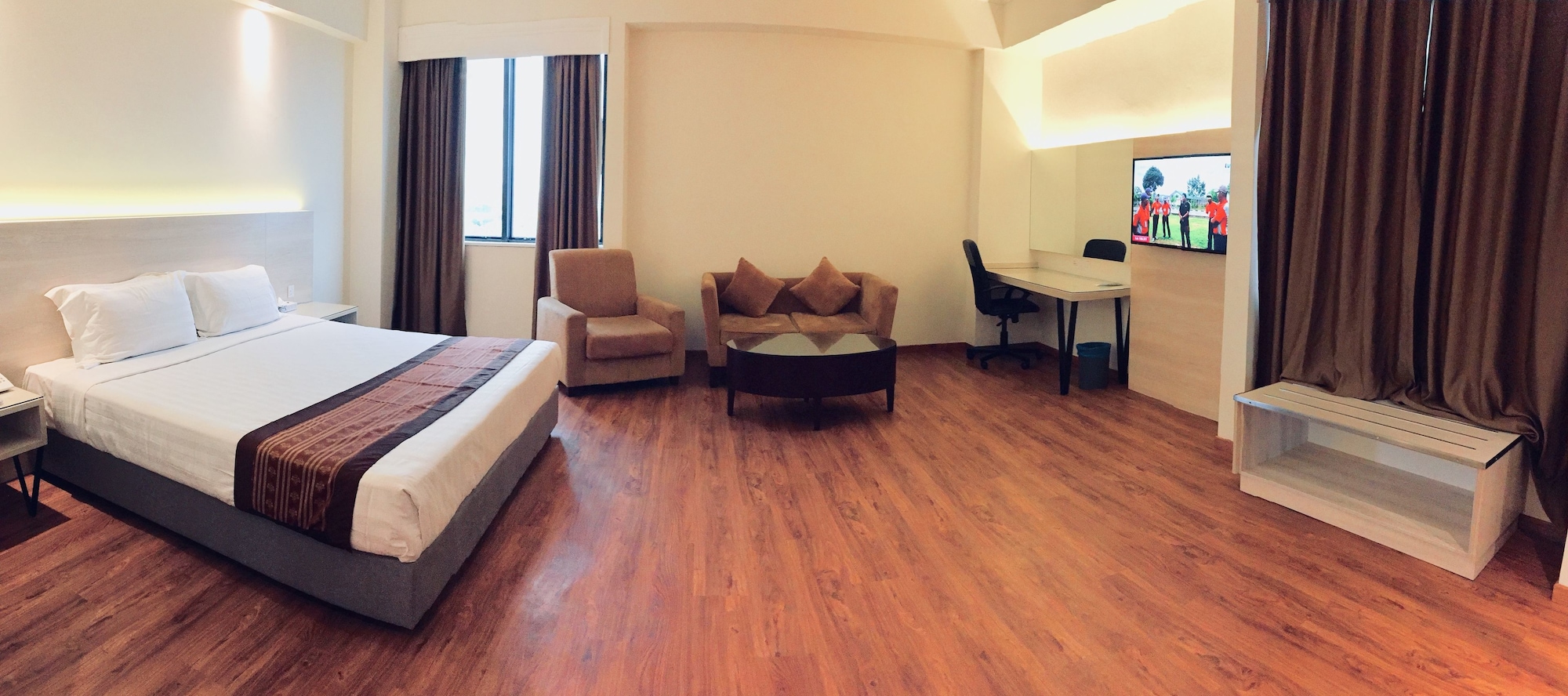 Crystal Crown Hotel Johor Bahru