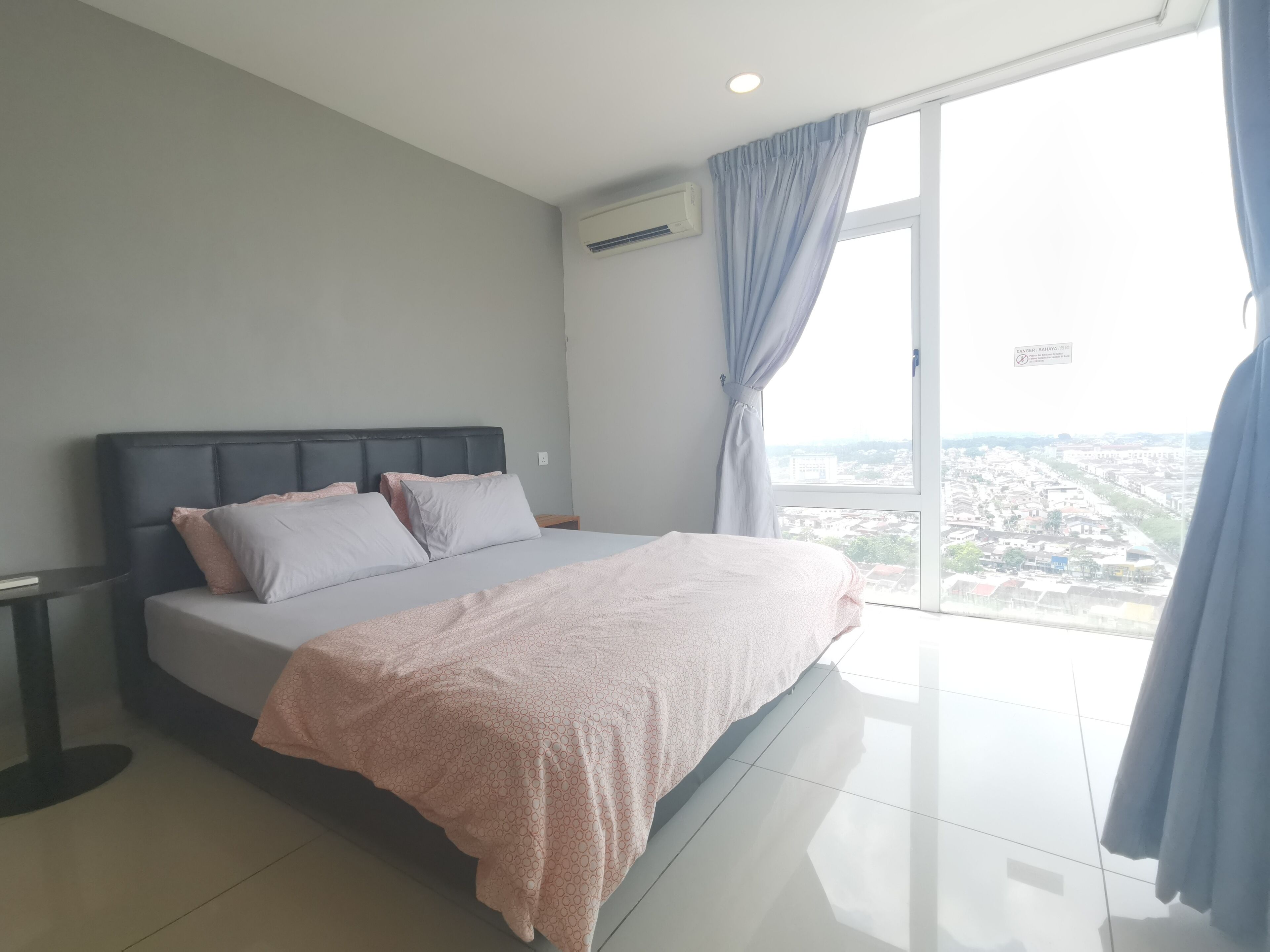 D'esplanade Residences @ KSL City by Immaculate
