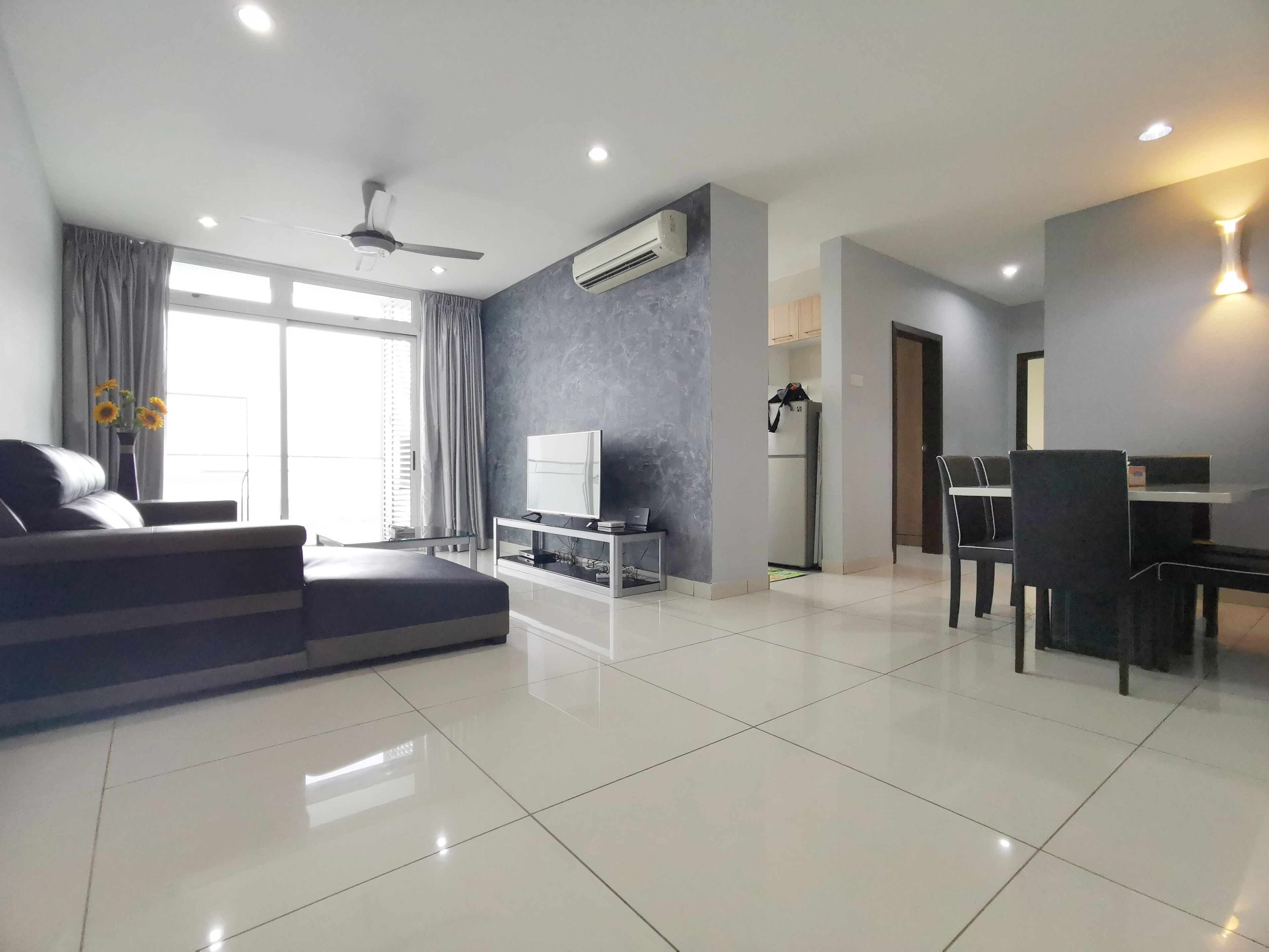 D'esplanade Residences @ KSL City by Immaculate
