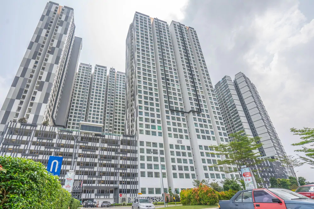 D'Summit Residences by OYO