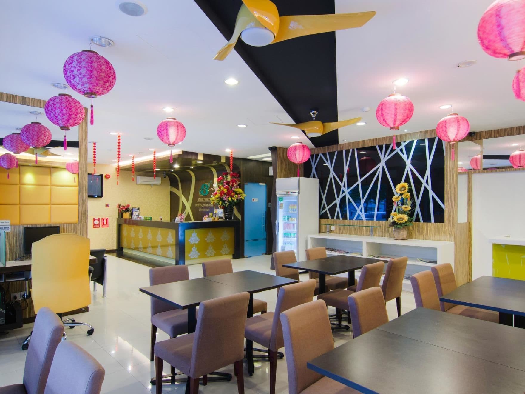 Eight Days Boutique Hotel - Mount Austin