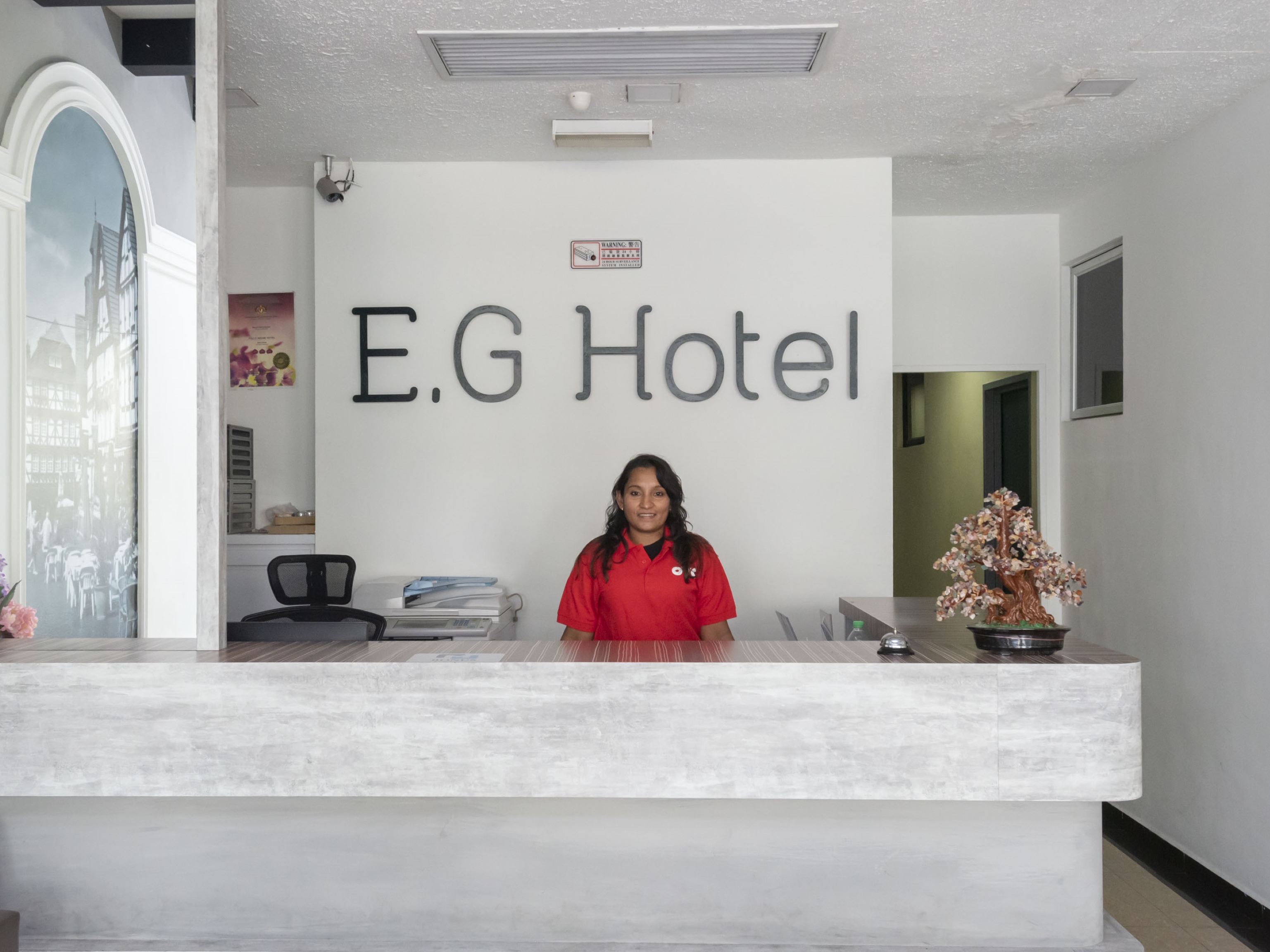 Fully House Hotel by OYO Rooms