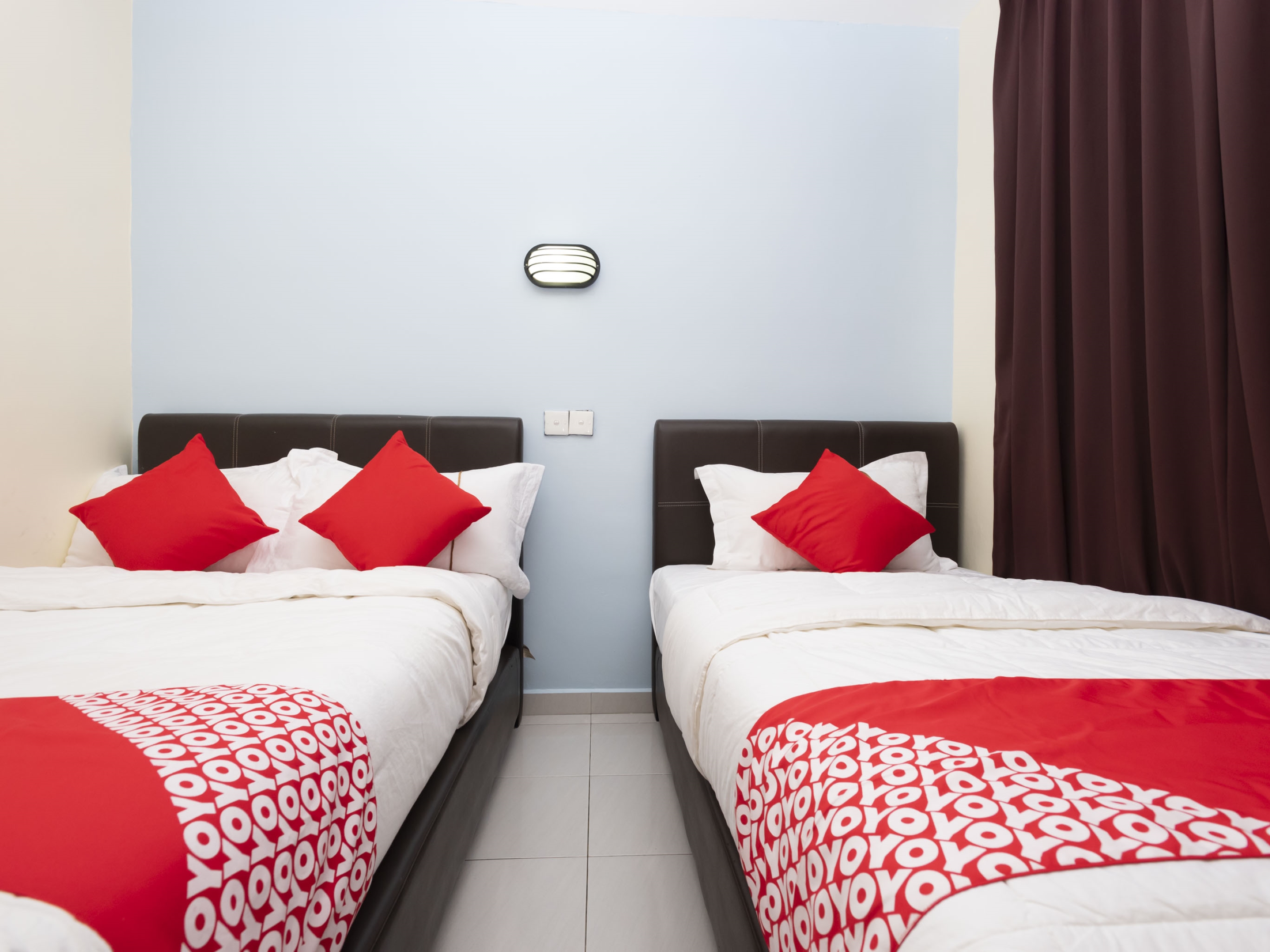 Fully House Hotel by OYO Rooms