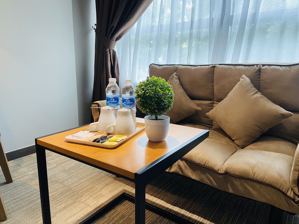 Glex Hotel Signature JB