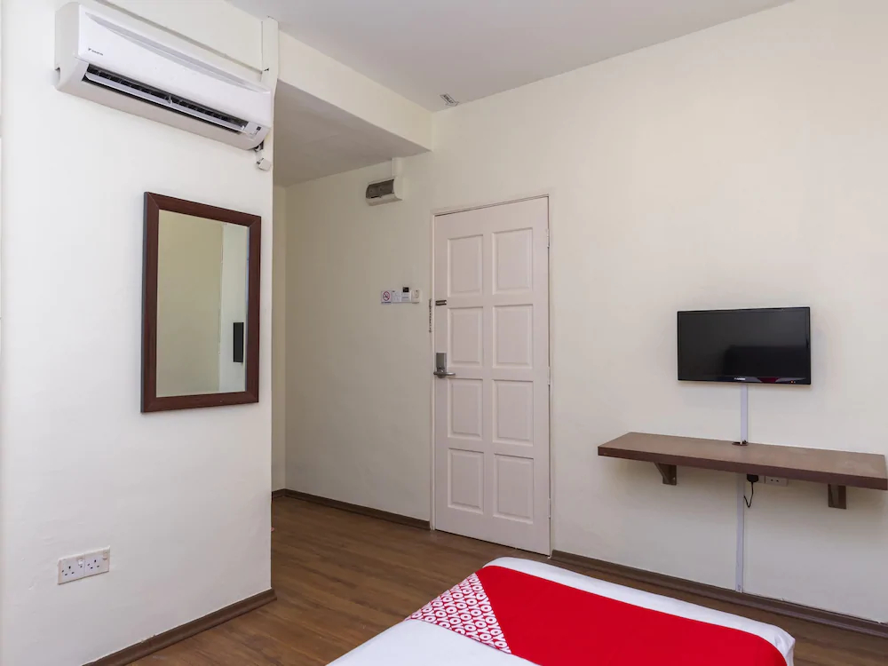Harmony Hotel By Oyo Rooms