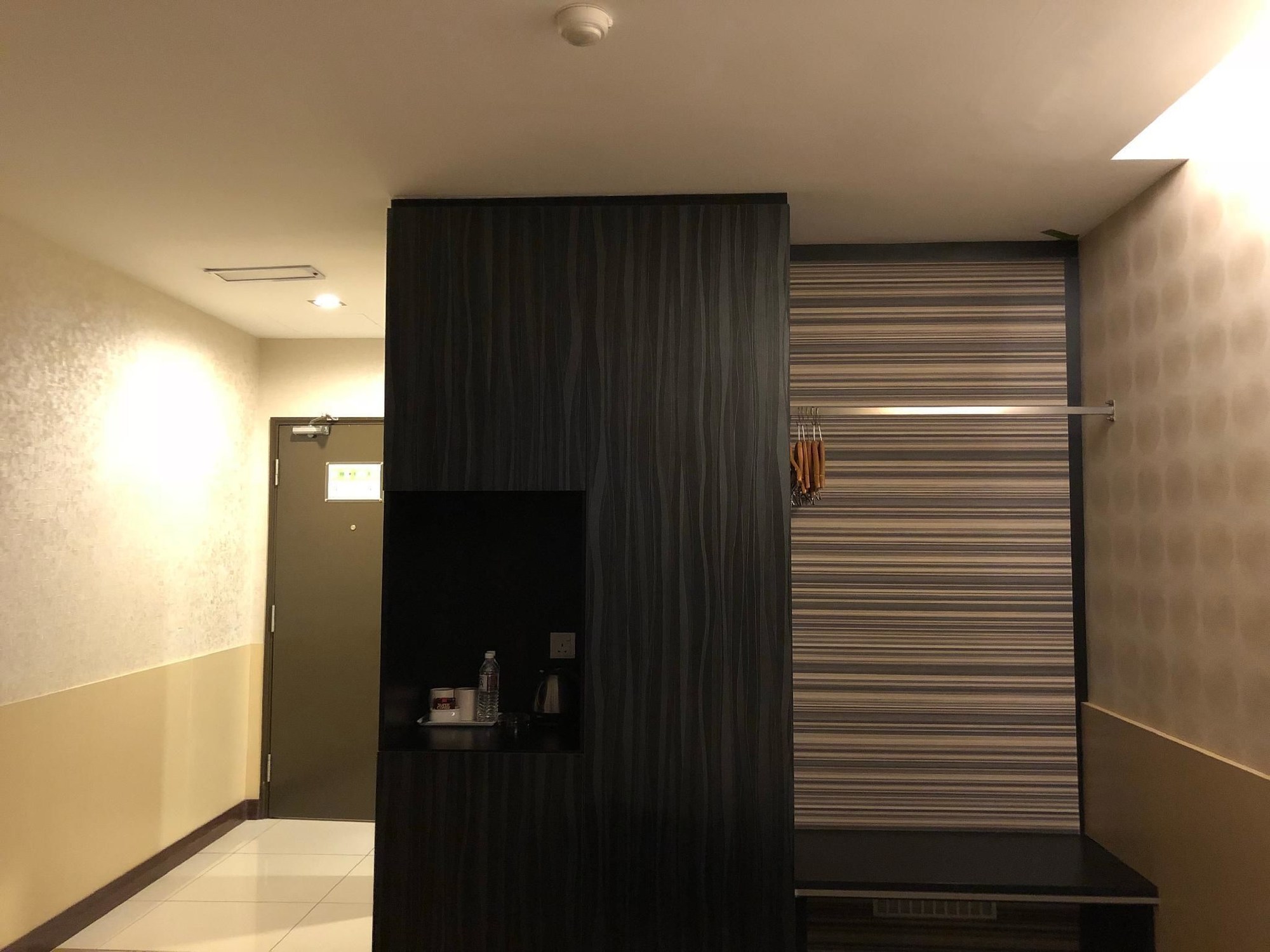 Hotel Austin Paradise