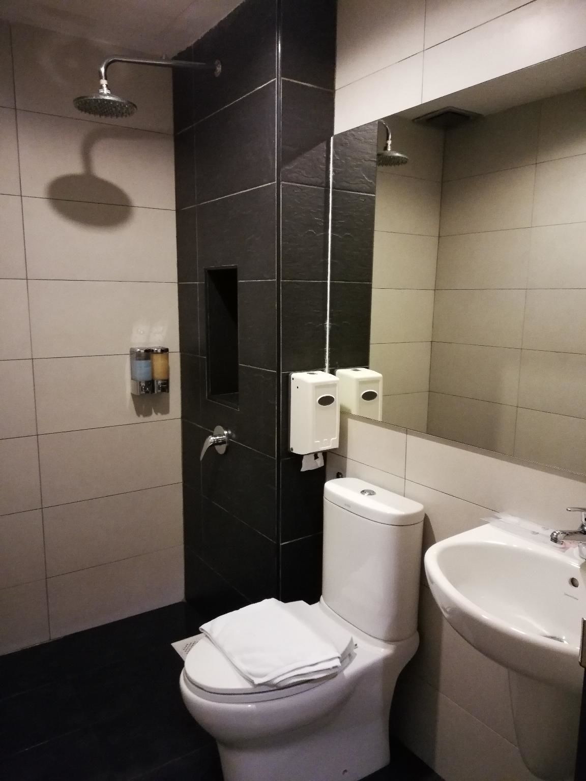 Hotel Austin Paradise