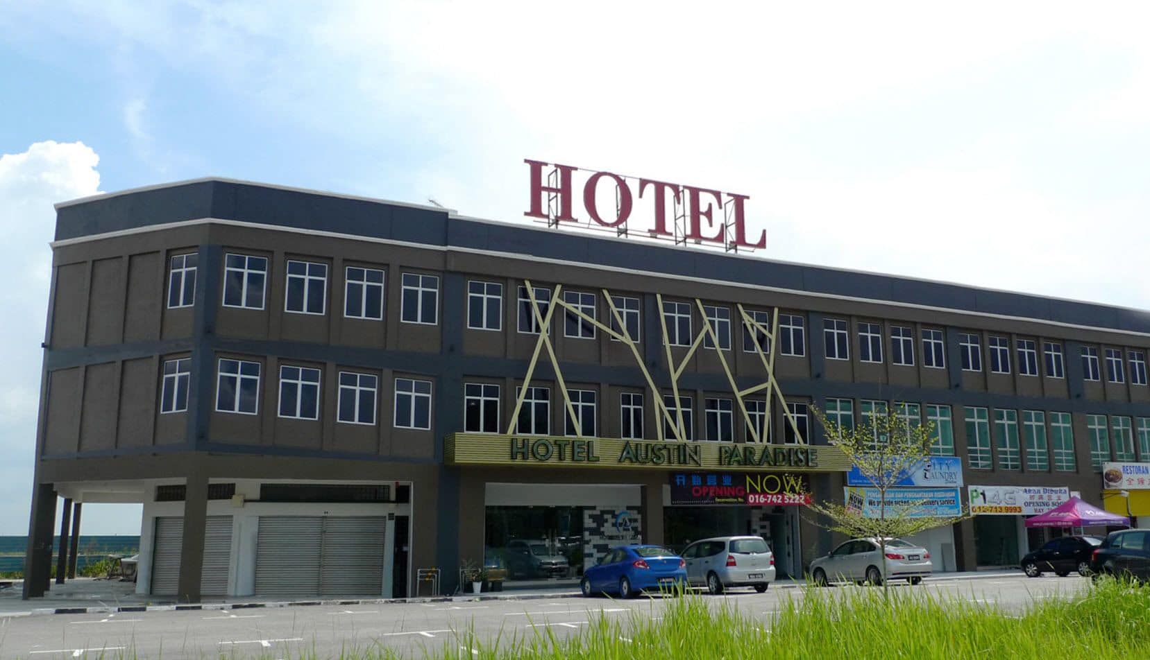 Hotel Austin Paradise