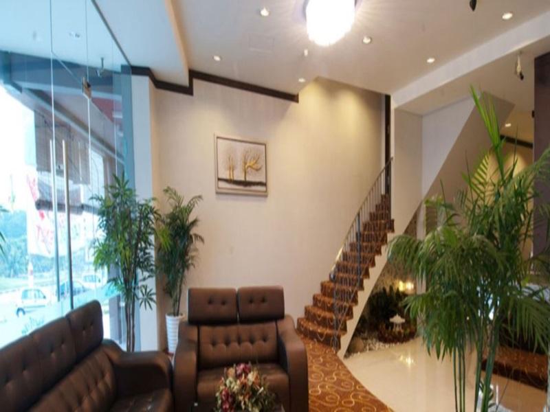Hotel S Bee