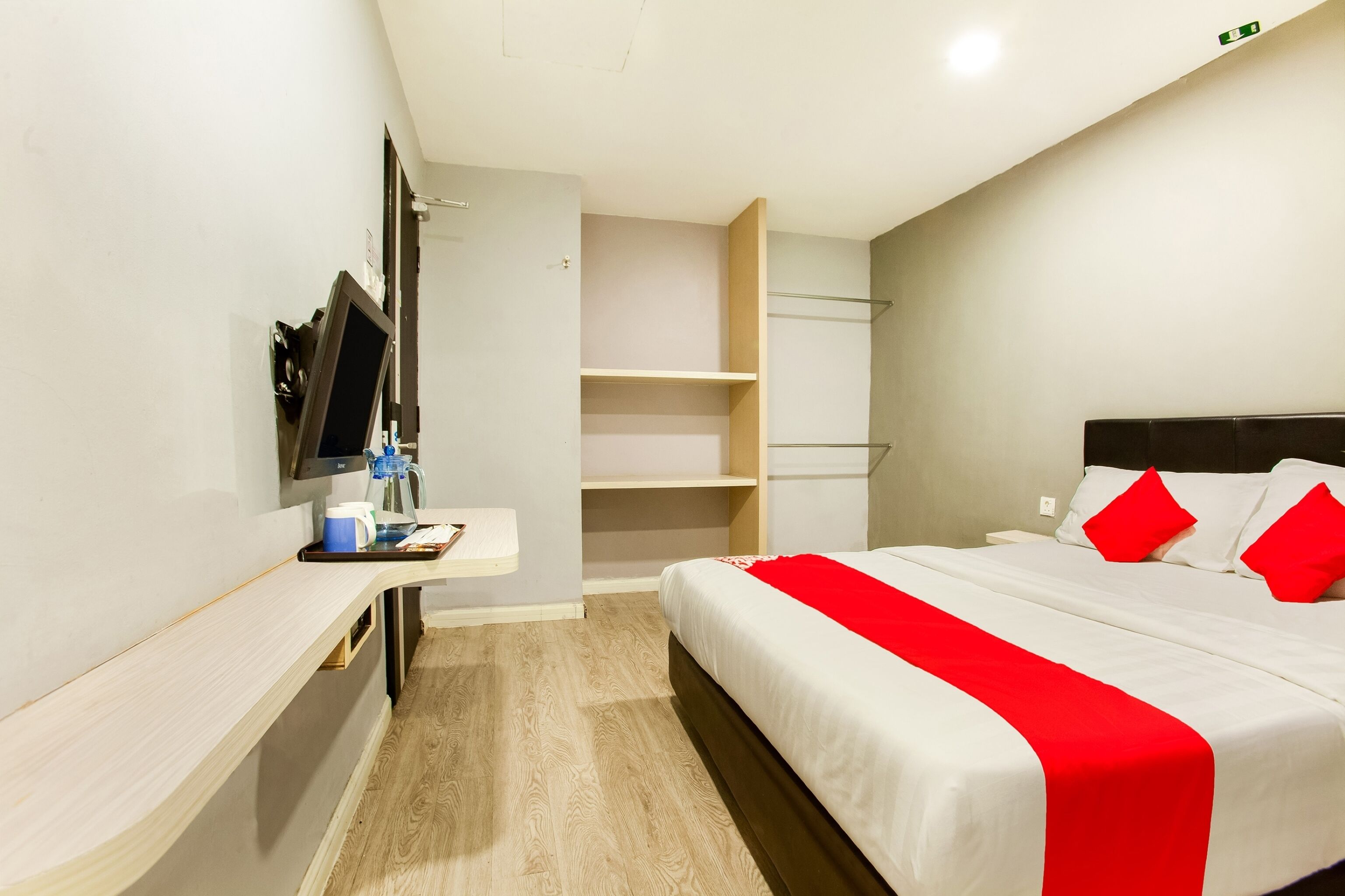 I Stay Hotel by OYO Rooms
