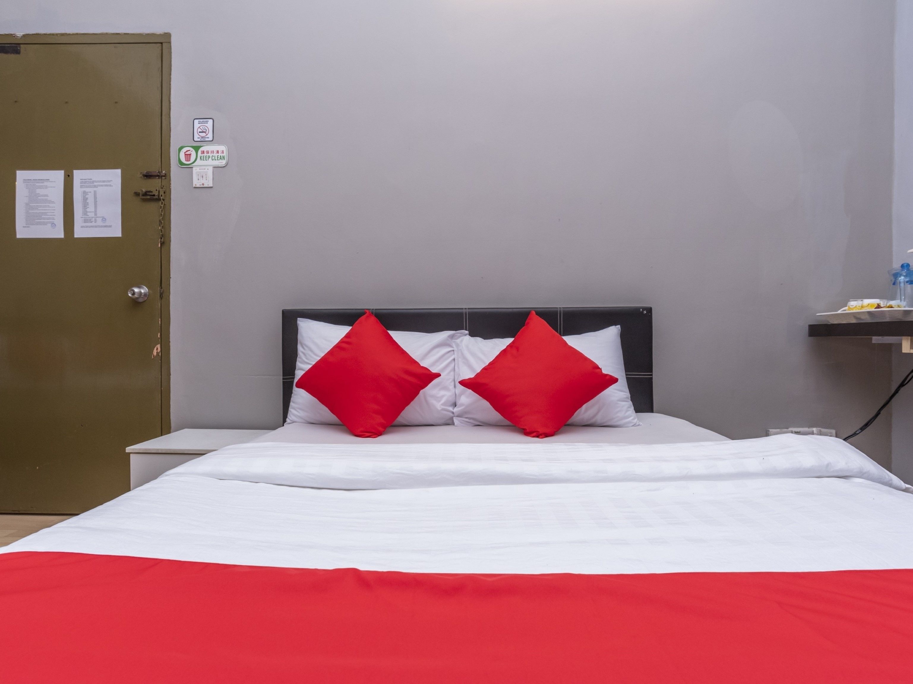I Stay Hotel by OYO Rooms