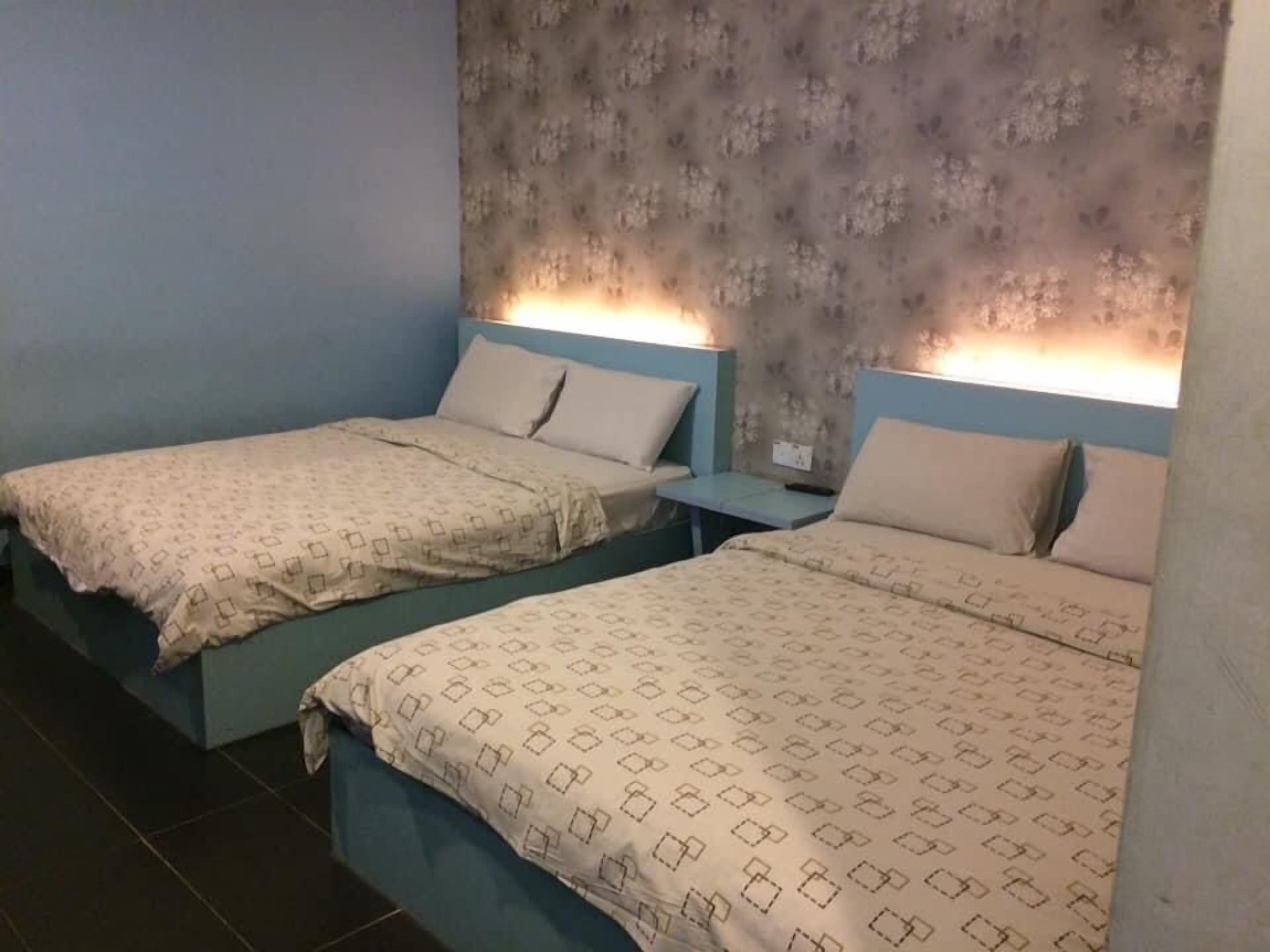 Kozi Hotel