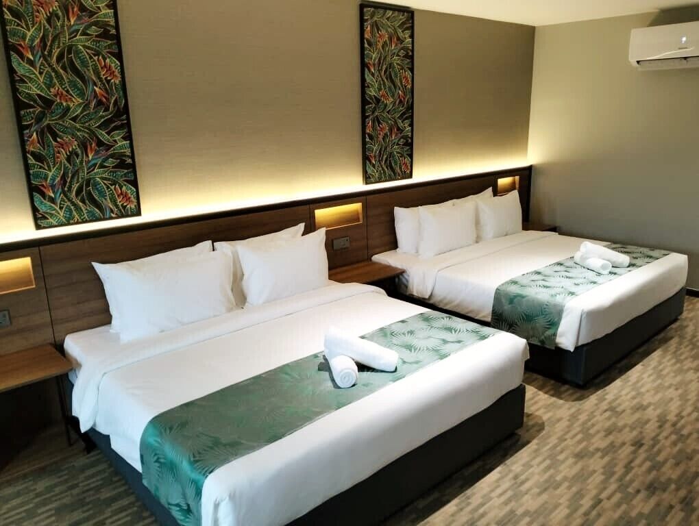 Nb Hotel