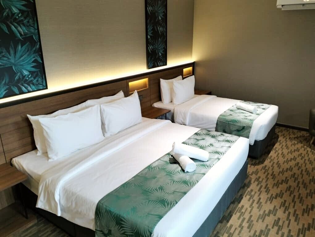 Nb Hotel