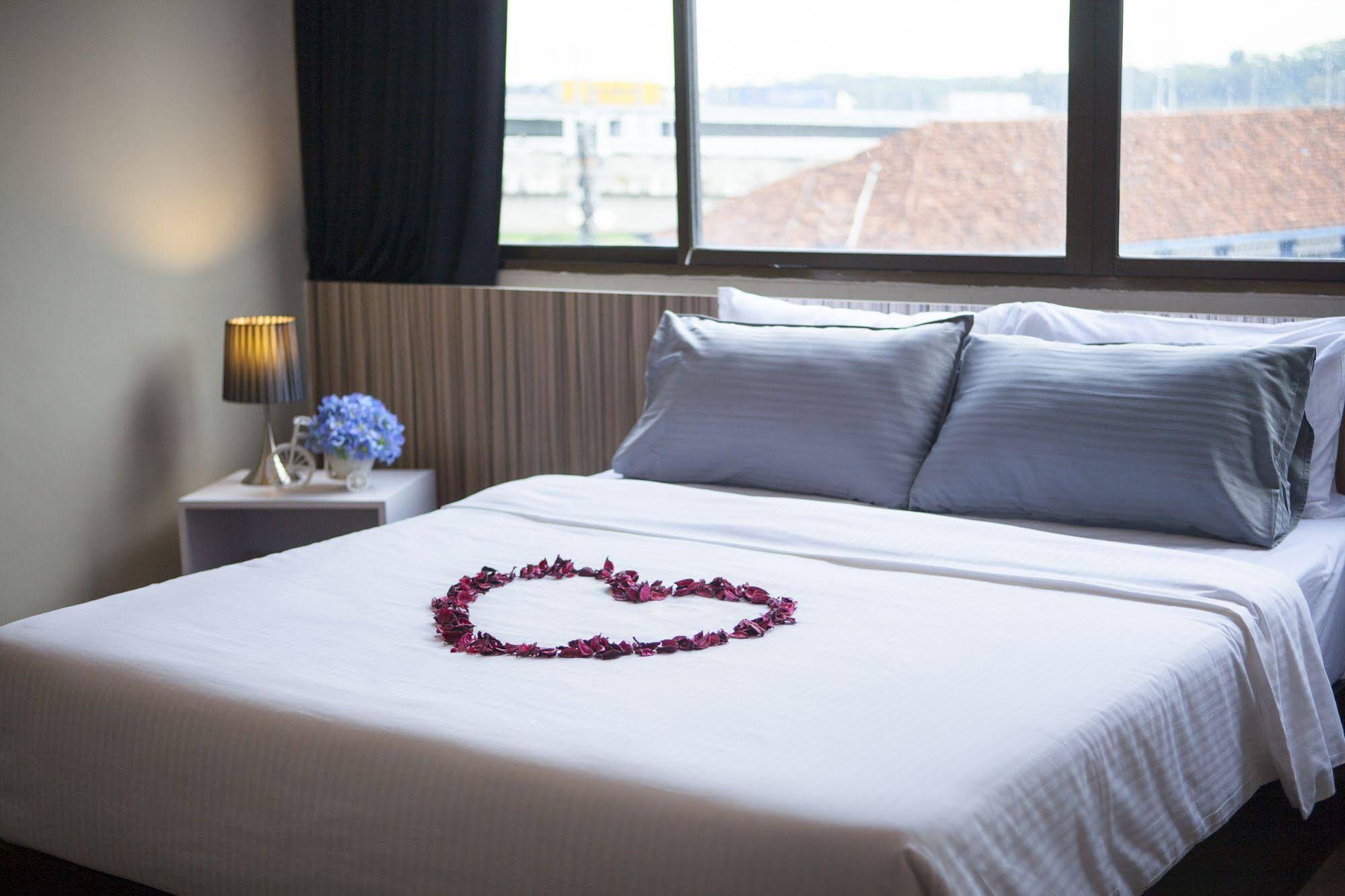 New Boutique Hotel