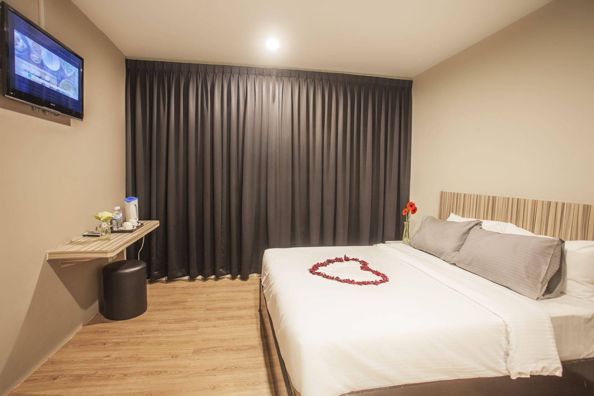 New Boutique Hotel