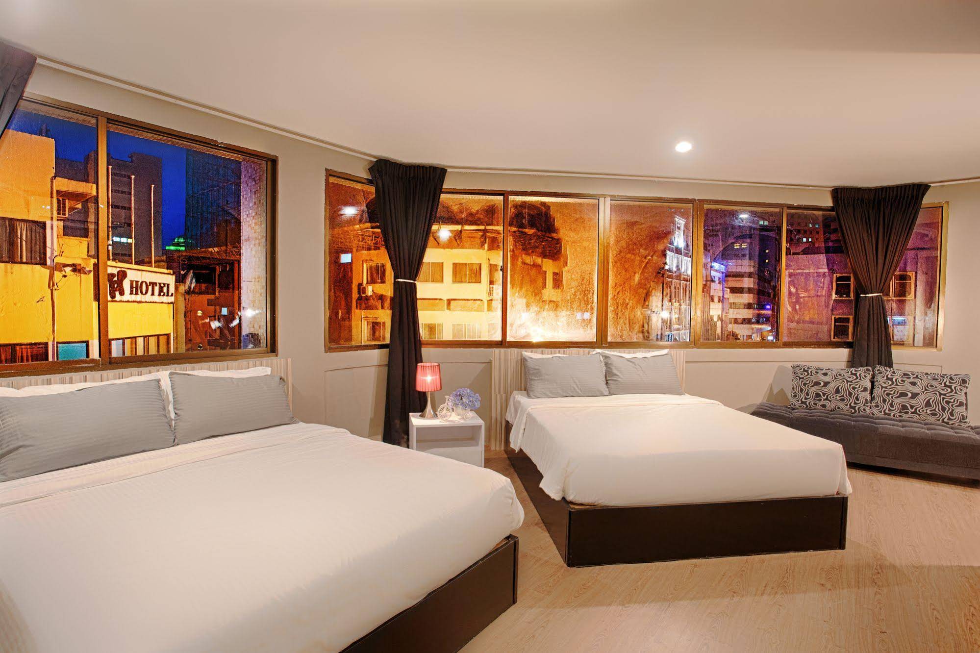 New Boutique Hotel