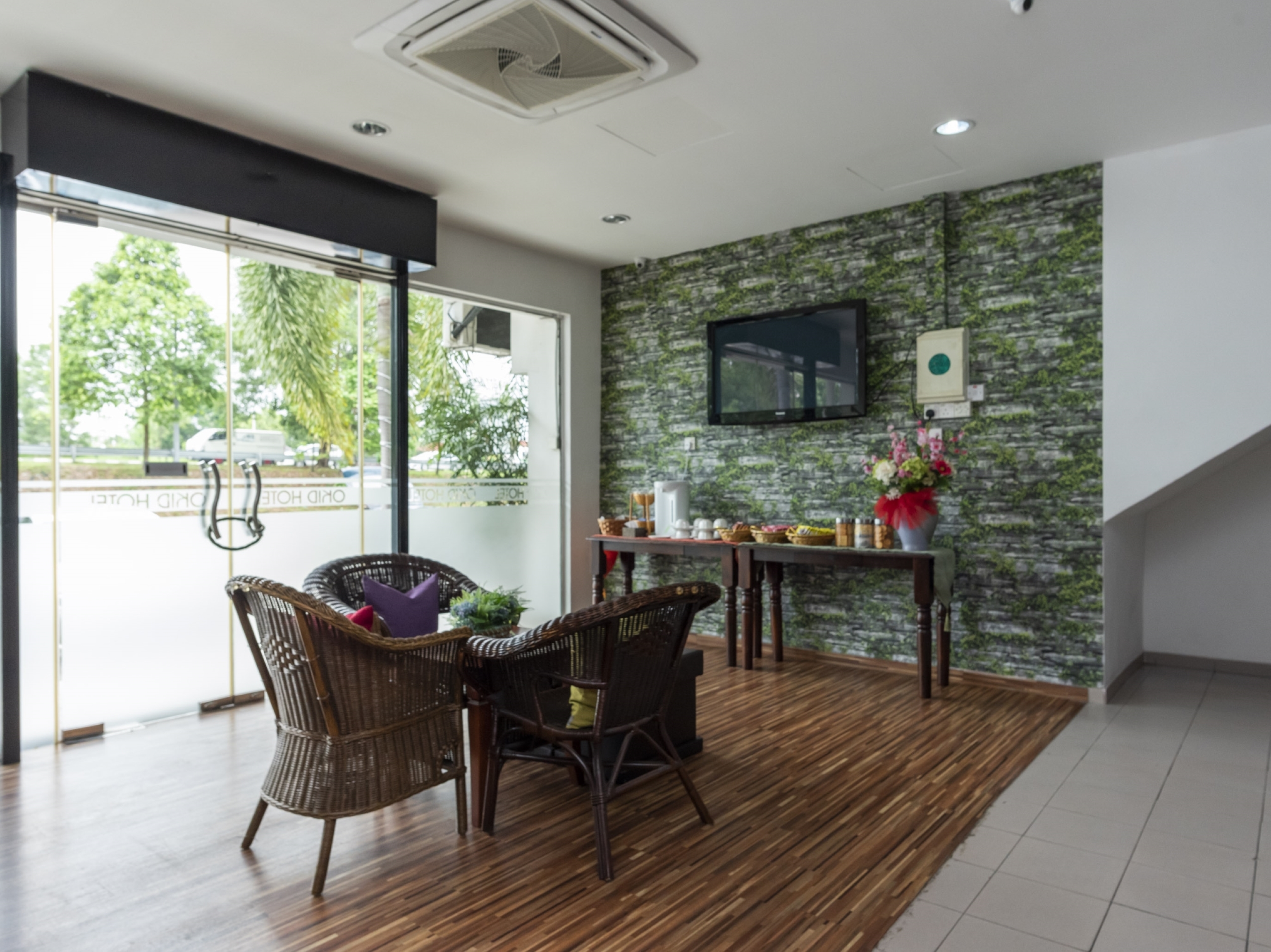 Okid Hotel by OYO Rooms