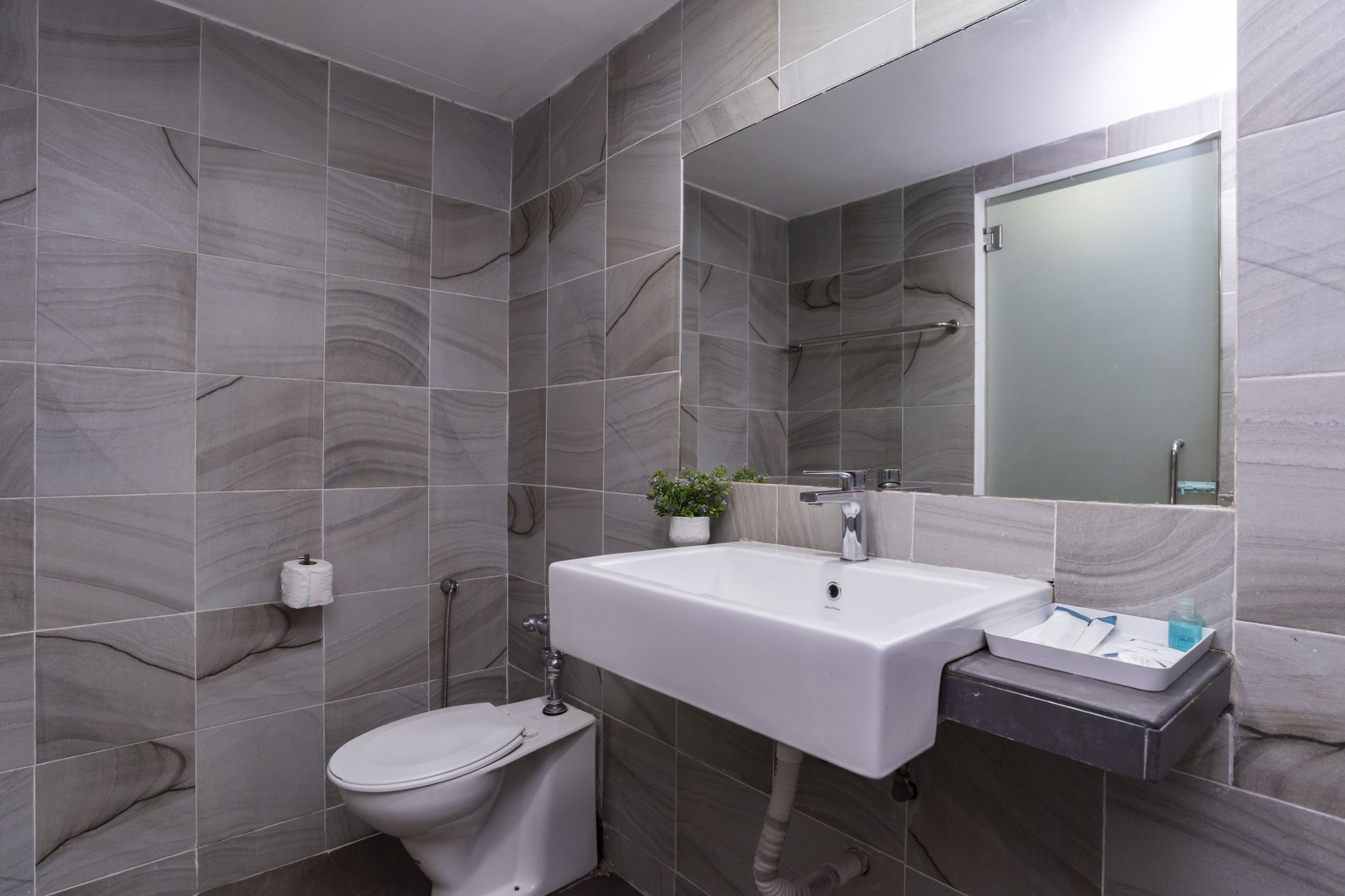 OYO 519 Domus Hotel