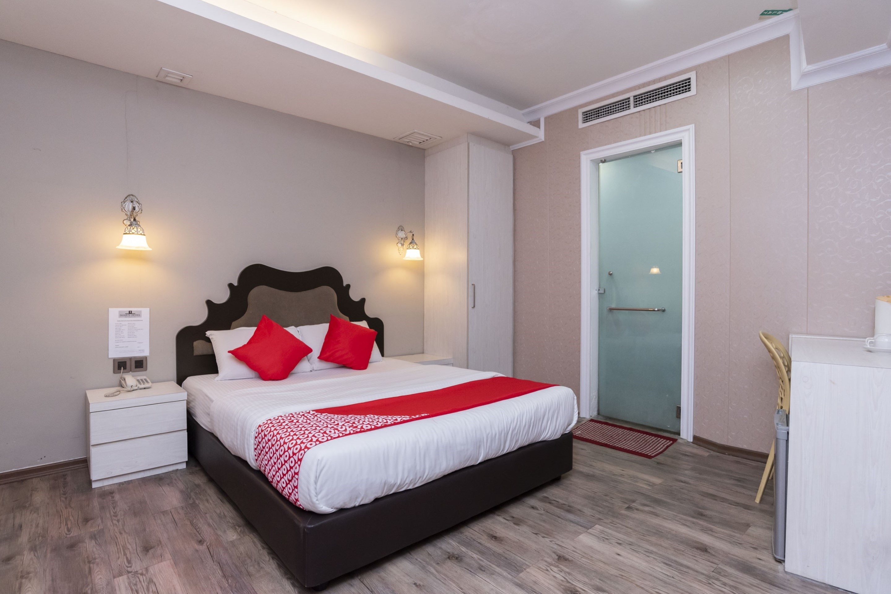 OYO 519 Domus Hotel