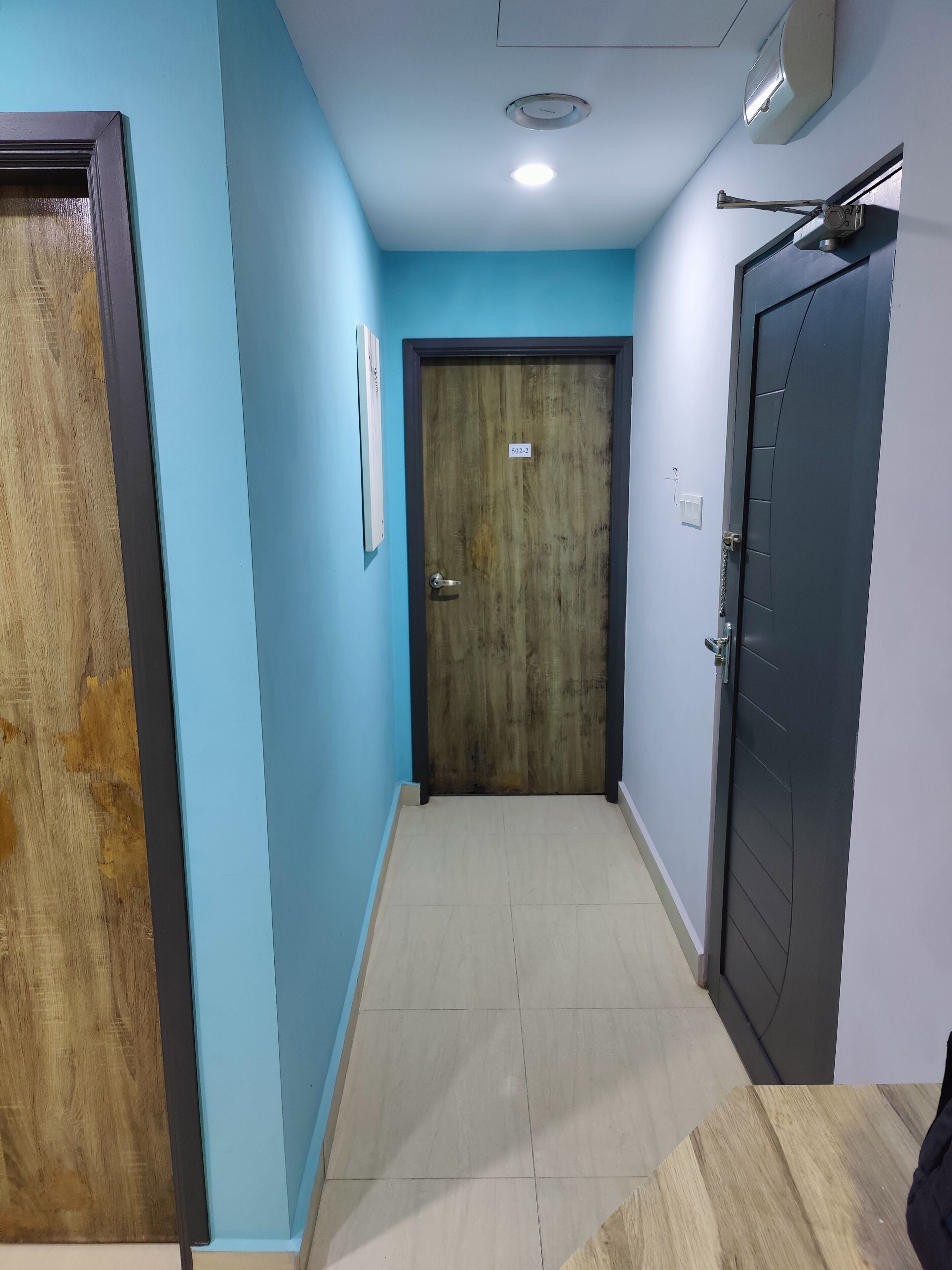 OYO 90848 Link Suite