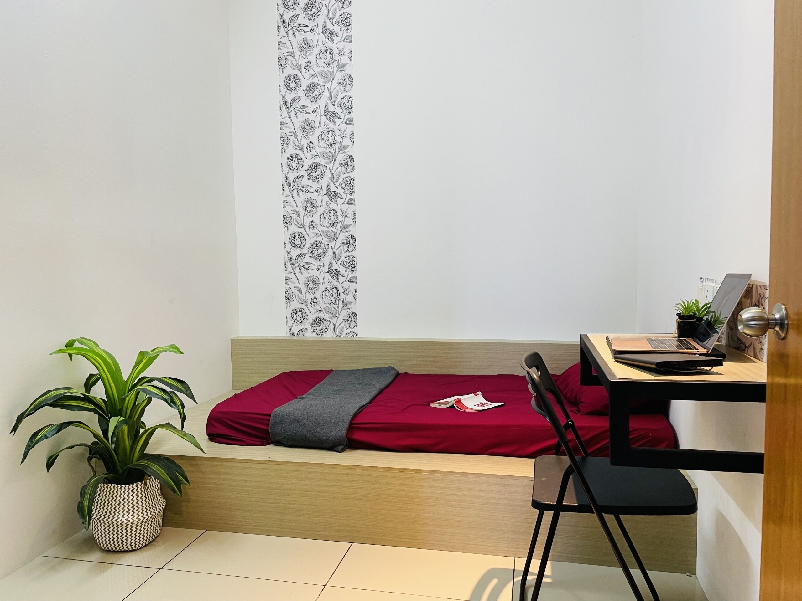 Suriamas Suites Condominum by OYO Rooms