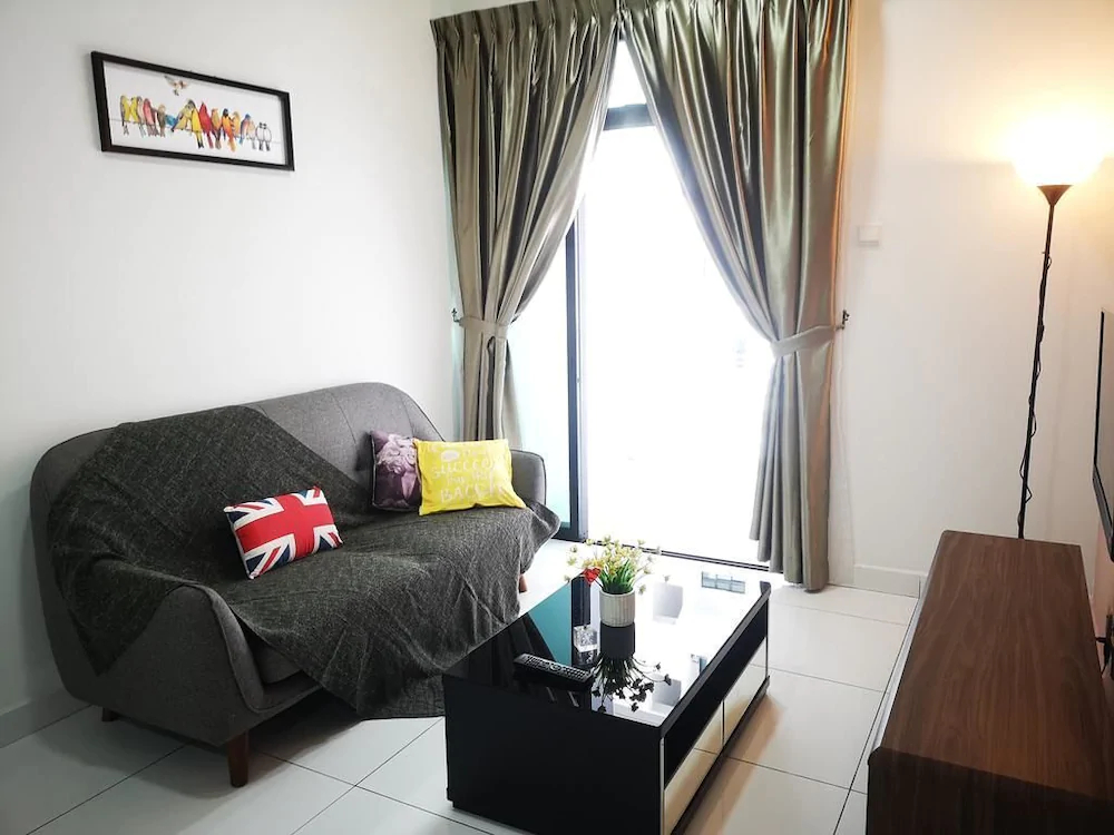 The Platino by YOYO Homestay