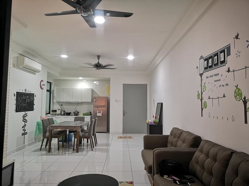 The Platino by YOYO Homestay