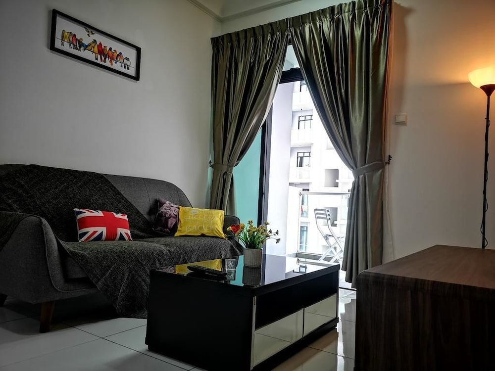 The Platino by YOYO Homestay