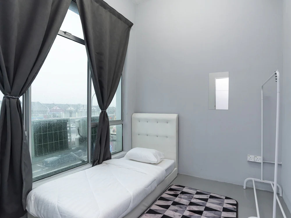 The Rooms Jb by OYO Rooms