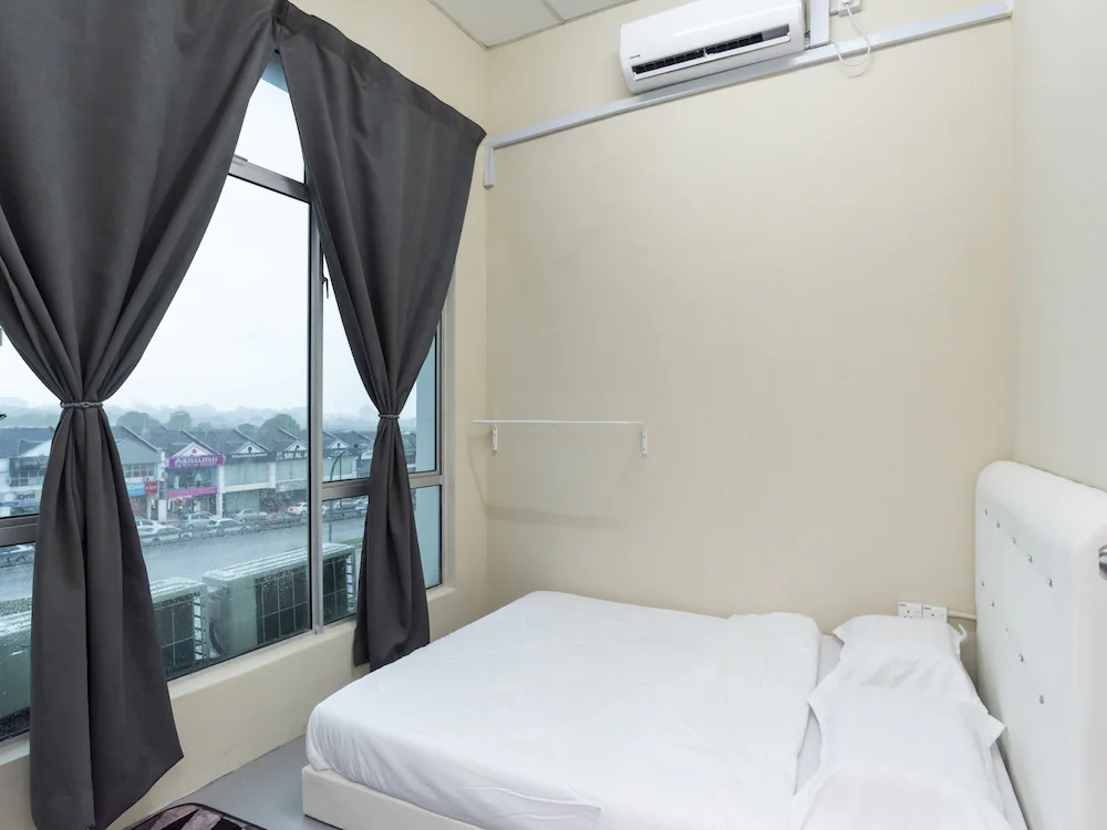 The Rooms Jb by OYO Rooms