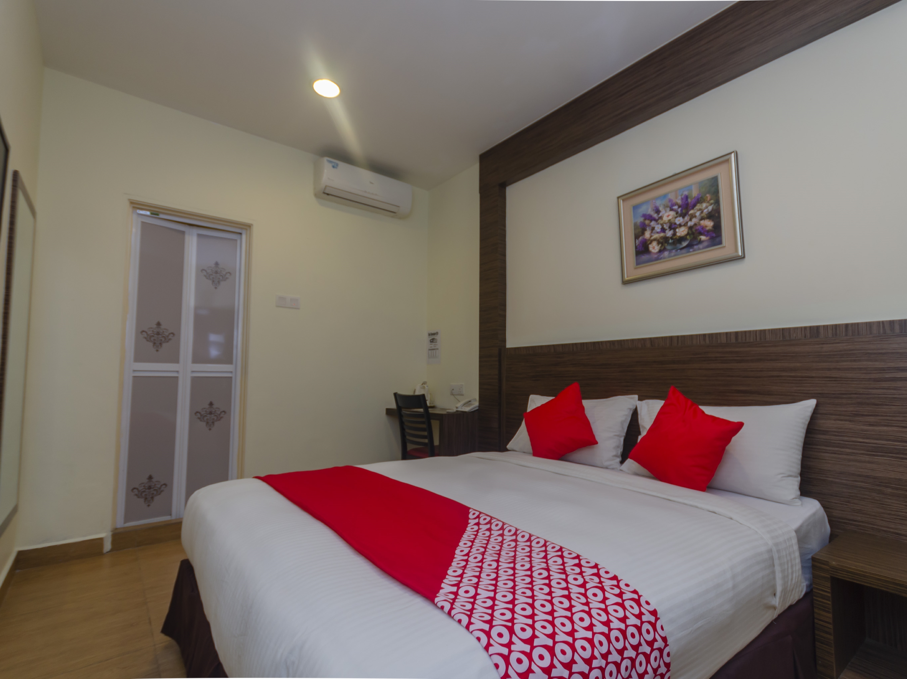 The Vintage Hotel