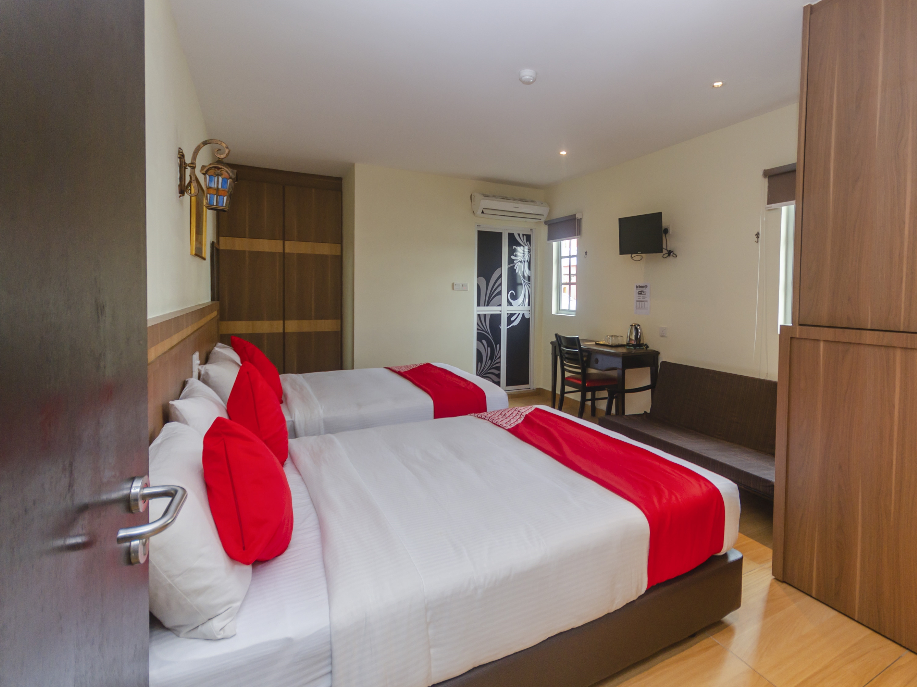 The Vintage Hotel