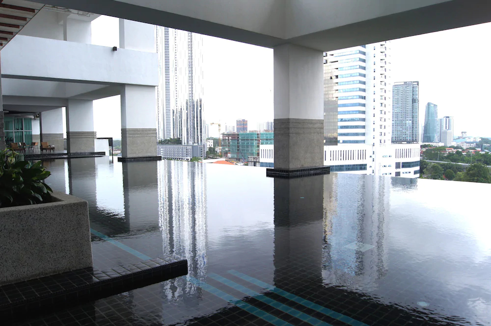 Twin Galaxy Suites