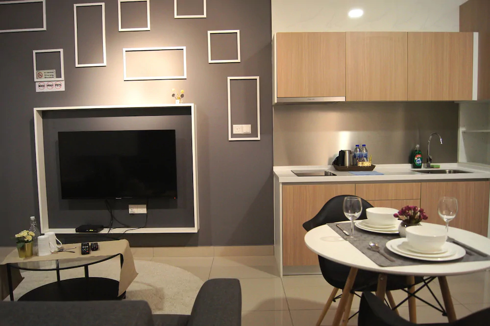 Twin Galaxy Suites