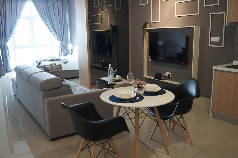 Twin Galaxy Suites